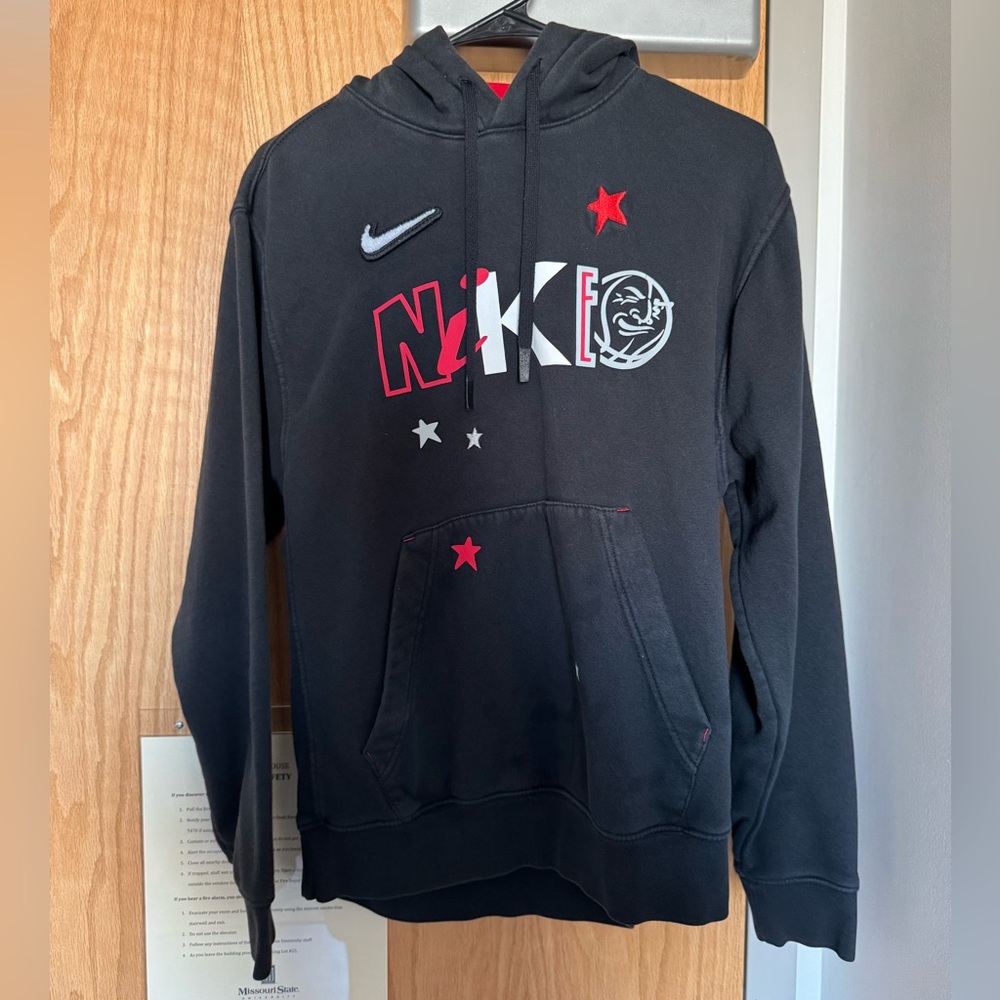 Men’s Nike hoodie